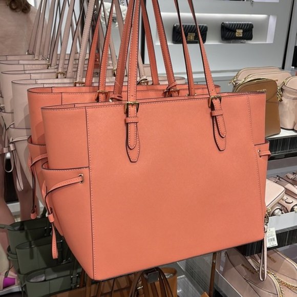 Michael Kors Gilly Large Drawstring Travel Tote Sherbert Leather - Picture 9 of 16